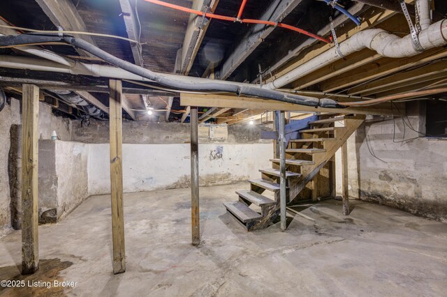 474 N 29th St, Louisville, KY 40212 - unfinished below grade area featuring stairway