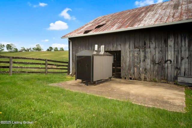 view of outbuilding with an outbuilding