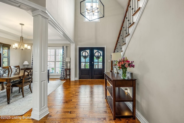 13412 Hampton Cir, Goshen, KY 40026 - entrance foyer with a chandelier, healthy amount of natural light, hardwood / wood-style floors, crown molding, and a towering ceiling