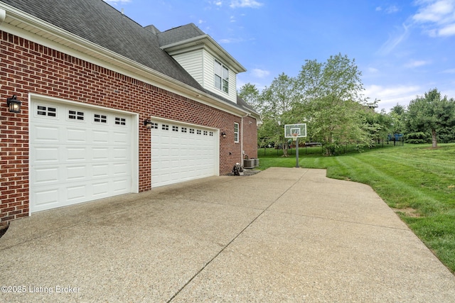 13412 Hampton Cir, Goshen, KY 40026 - garage with driveway and central air condition unit