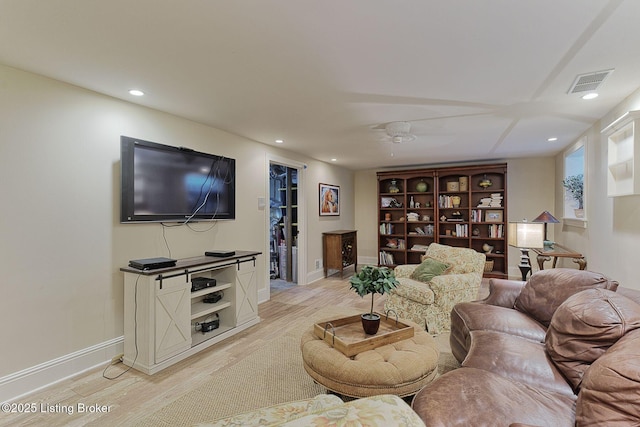 801 Shady Ln, Anchorage, KY 40223 - living room featuring light wood finished floors, baseboards, and recessed lighting