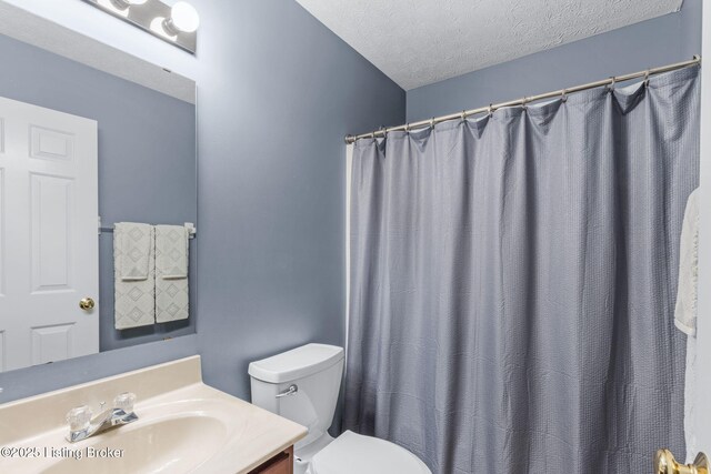 9400 River Trail Dr, Louisville, KY 40229 - photo 40