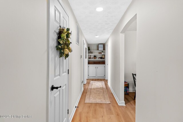 224 Murphy Ln, Bloomfield, KY 40008 - hall featuring light wood-type flooring, baseboards, and recessed lighting