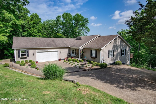 79 Ivy Ct, Brandenburg, KY 40108 - single story home with concrete driveway and a garage