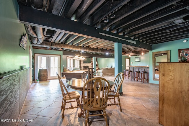 79 Ivy Ct, Brandenburg, KY 40108 - dining area with a bar