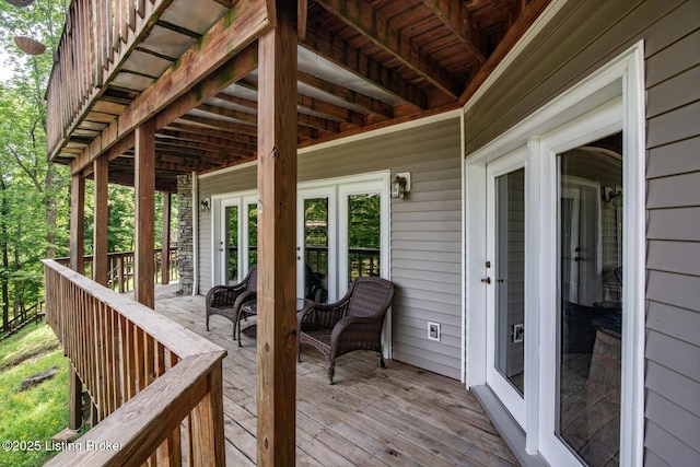 79 Ivy Ct, Brandenburg, KY 40108 - wooden deck with french doors