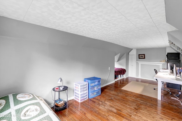 1433 Indiana Ave, Louisville, KY 40213 - bedroom with hardwood / wood-style floors and baseboards
