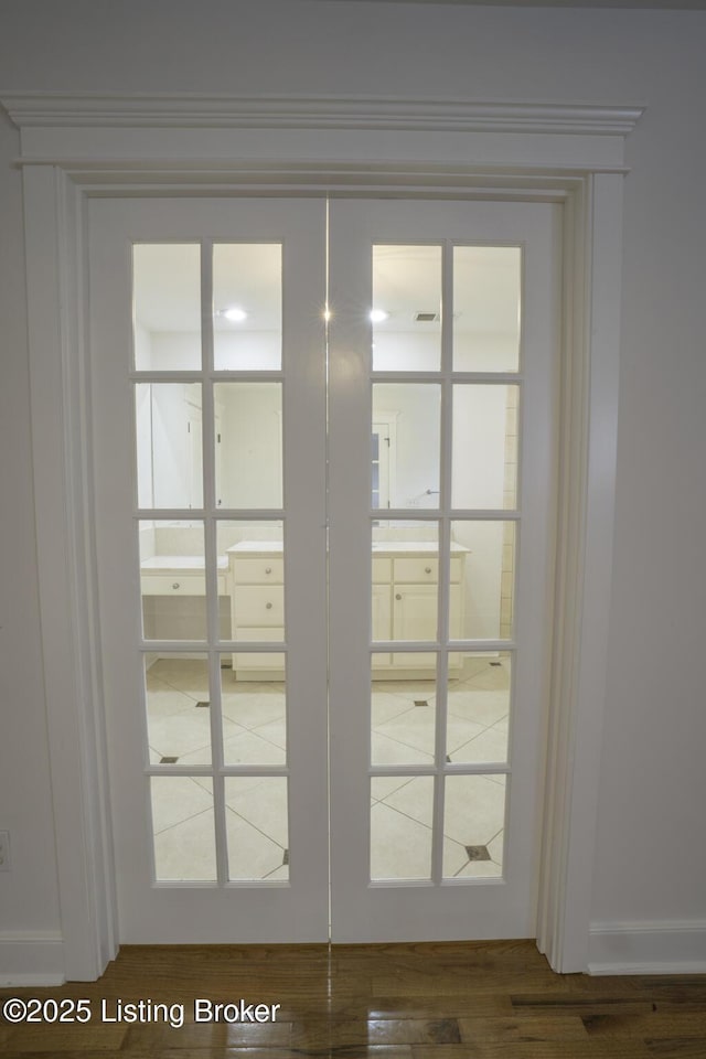 895 Woodlawn Rd Unit 2, Bardstown, KY 40004 - doorway featuring wood finished floors