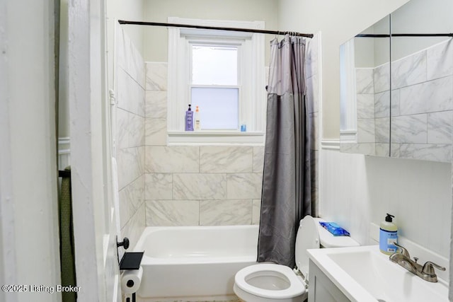 2935 S 3rd St, Louisville, KY 40208 - bathroom with shower / tub combo, toilet, and vanity