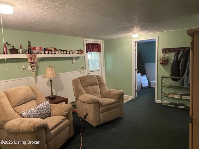 105 Hurstland Ct, Bardstown, KY 40004 - carpeted living room with a textured ceiling