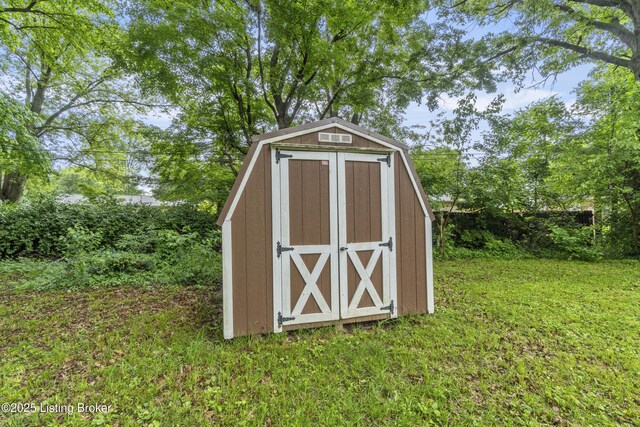 9201 Walhampton Ct, Louisville, KY 40242 - view of shed