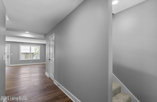 114 N Elm Grove Ave, Bardstown, KY 40004 - hall featuring dark wood-style flooring, baseboards, recessed lighting, and stairs