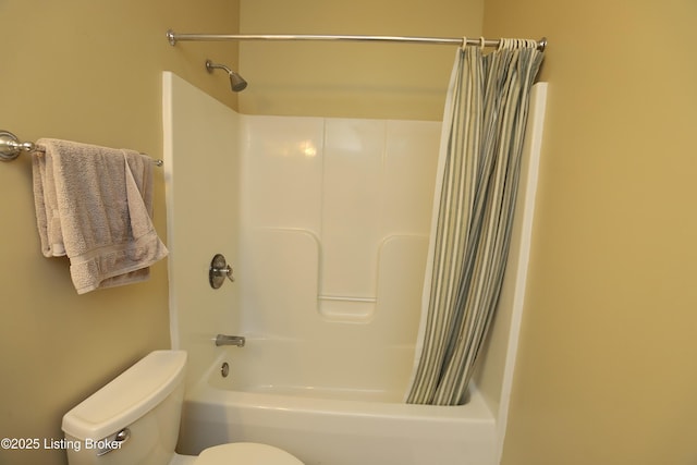 6211 Perrin, Crestwood, KY 40014 - bathroom with toilet and shower / bath combo
