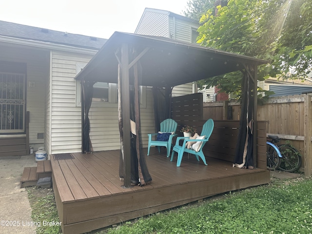 827 Mulberry St, Louisville, KY 40217 - wooden terrace featuring a gazebo