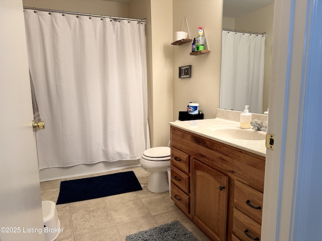 8005 Grandmeadow Ln, Louisville, KY 40258 - bathroom featuring toilet, vanity, and tile patterned flooring