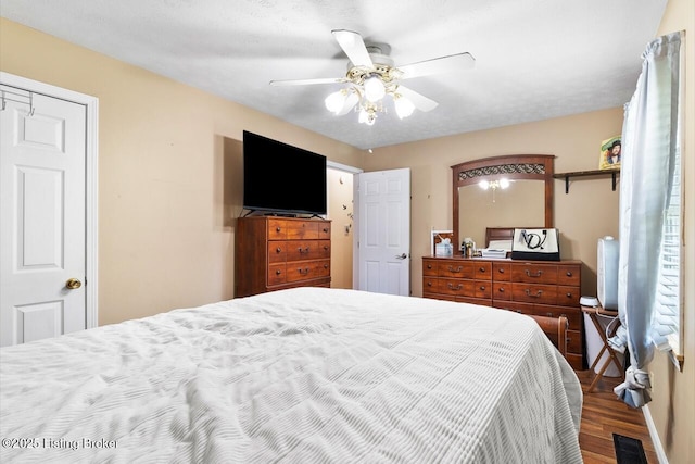8887 New Haven Rd, New Haven, KY 40051 - bedroom with wood finished floors, baseboards, and a ceiling fan