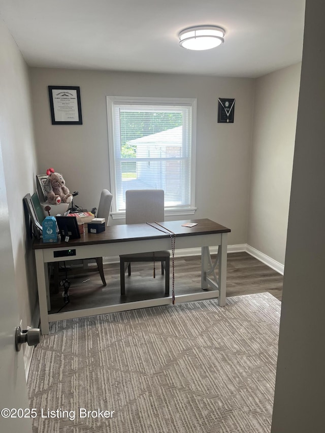 4908 Hillview Dr, Louisville, KY 40258 - office area featuring baseboards