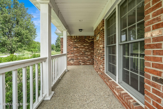 2434 Eastwood Cir, Crestwood, KY 40014 - view of balcony