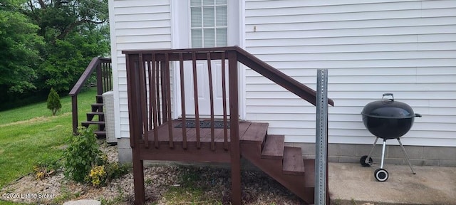 7 Dylan Ln, Upton, KY 42784 - wooden deck with a yard