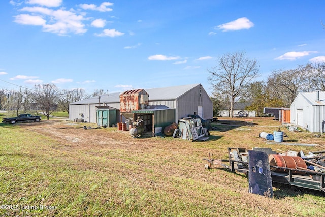 264A Saint Catherine St, New Haven, KY 40051 - view of grassy yard with an outbuilding