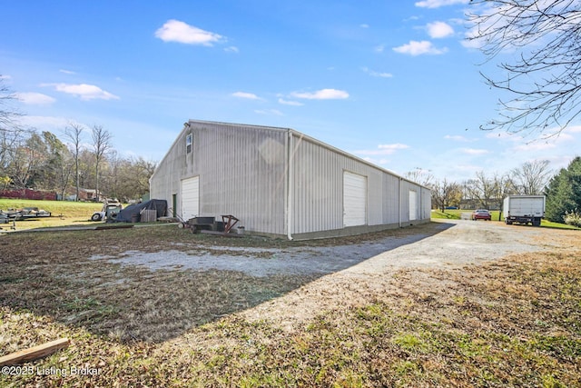 264A Saint Catherine St, New Haven, KY 40051 - view of outbuilding with an outdoor structure and driveway