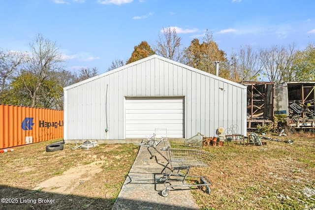 264A Saint Catherine St, New Haven, KY 40051 - detached garage featuring driveway