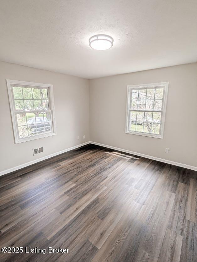 8506 Saurel Dr, Louisville, KY 40242 - photo 23