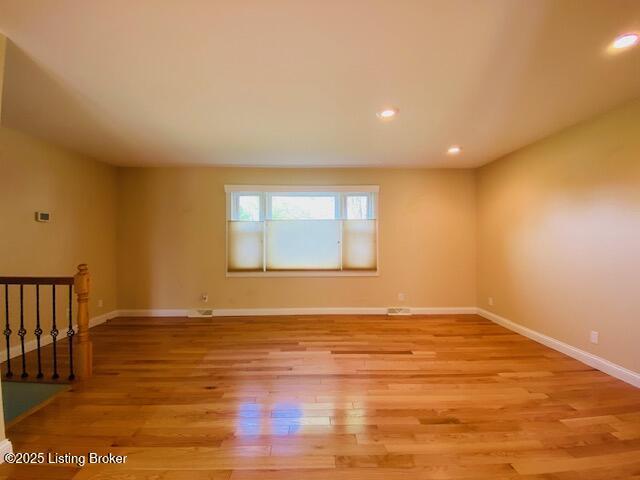 606 Nally Ct, Bardstown, KY 40004 - spare room with light wood-style floors, baseboards, and recessed lighting