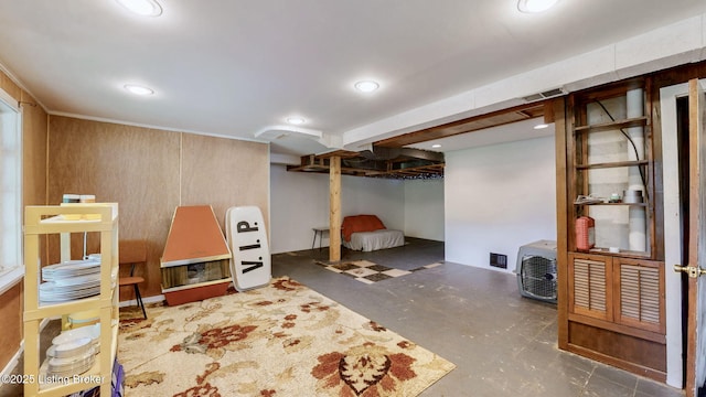 5303 Park Rd, Louisville, KY 40214 - finished basement with recessed lighting