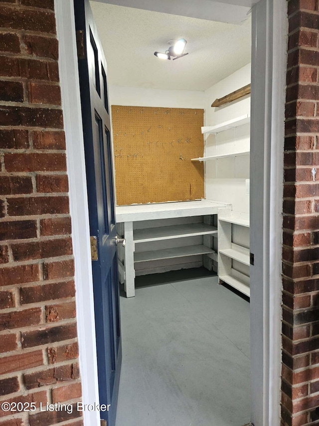 143 Irvin Ct, Radcliff, KY 40160 - walk in closet with a workshop area