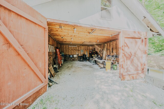 3085 Centerview Rough River Ln, Hudson, KY 40145 - view of garage
