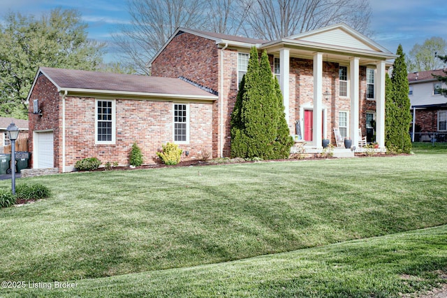 3904 Bayonne Ct, Jeffersontown, KY 40299 - greek revival house featuring brick siding and a front lawn