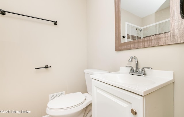 2401 Woodmont Dr, Louisville, KY 40220 - photo 10