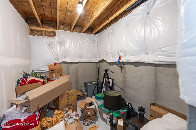15905 Cabin View Ln, Louisville, KY 40245 - view of unfinished basement