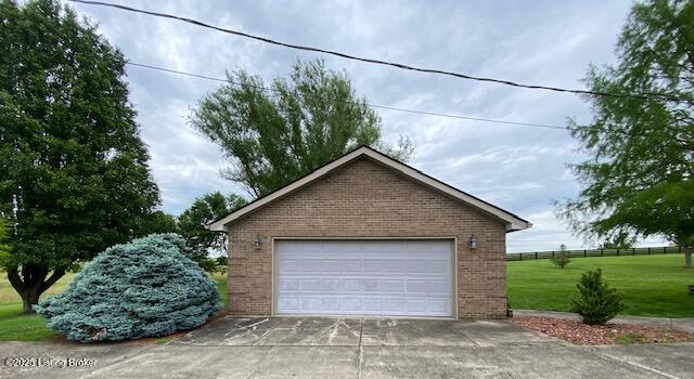 6780 Murrays Run Rd, Coxs Creek, KY 40013 - view of detached garage