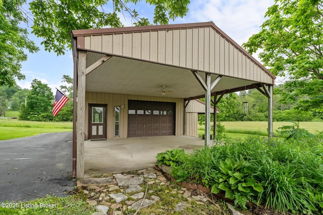 2200 Anneta Rd, Leitchfield, KY 42754 - garage featuring a detached garage and ceiling fan