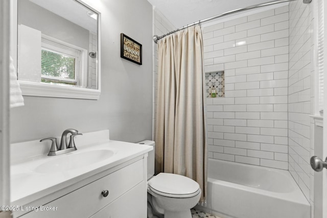 4211 Machupe Dr, Louisville, KY 40241 - full bathroom featuring toilet, vanity, and shower / tub combo with curtain