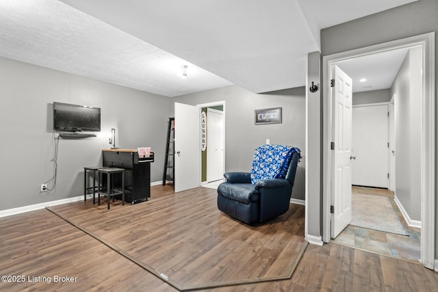 4211 Machupe Dr, Louisville, KY 40241 - living area featuring wood finished floors and baseboards