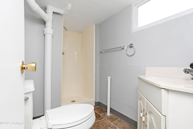 198 Mill Creek Ln, Bardstown, KY 40004 - full bath with a shower, vanity, and toilet