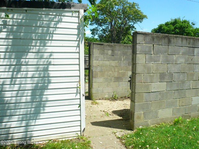 521 M St, Louisville, KY 40208 - photo 16