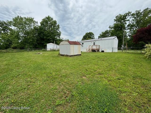 345 Hemlock Dr, Shepherdsville, KY 40165 - view of yard