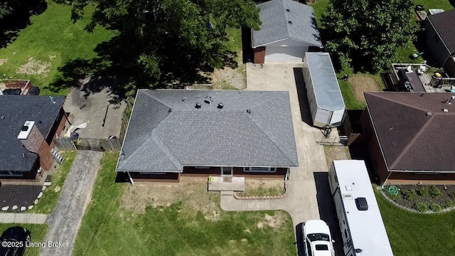 4919 Ferrer Way, Louisville, KY 40291 - aerial view of property and surrounding area