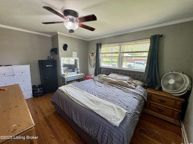 4919 Ferrer Way, Louisville, KY 40291 - bedroom featuring wood finished floors, crown molding, and ceiling fan