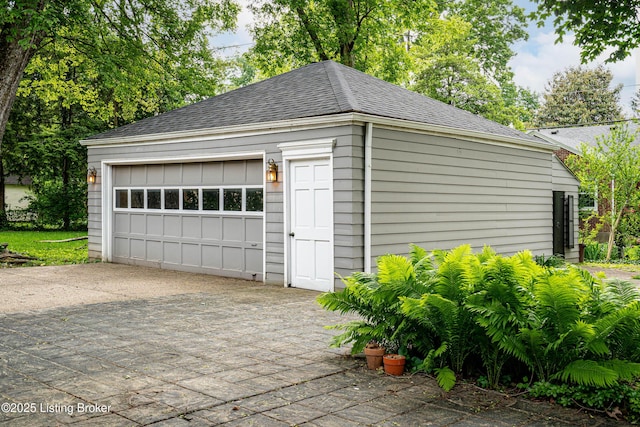 3920 Elfin Ave, Louisville, KY 40207 - view of detached garage