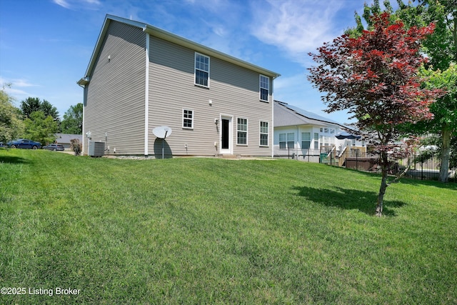 8712 Chetwood Trace Dr, Louisville, KY 40291 - back of house with central AC