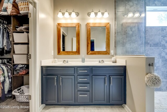3928 Creek Meadow Dr, La Grange, KY 40031 - bathroom featuring double vanity and a walk in closet