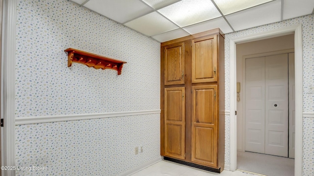 3030 Breckenridge Ln Unit 108, Louisville, KY 40220 - hallway featuring wallpapered walls