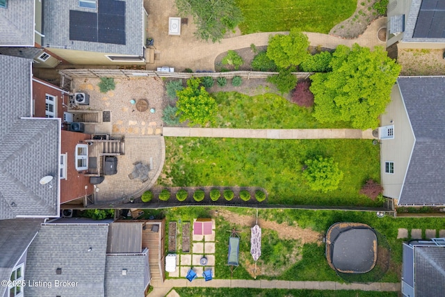 2220 Alta Ave, Louisville, KY 40205 - drone / aerial view