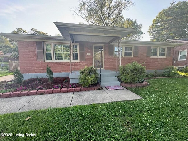 7406 Arapaho Dr, Louisville, KY 40214 - photo 1