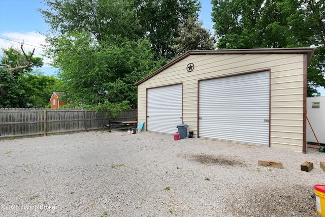 9926 Silverwood Ln, Louisville, KY 40272 - view of detached garage